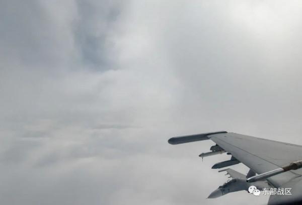 一切為了實戰！複雜氣象條件下展開自由空戰