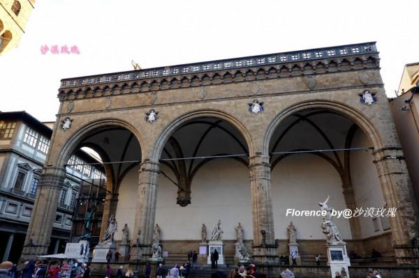 佛羅倫薩共有多少個“大衛”？他為何是這座城市的“代言人”？