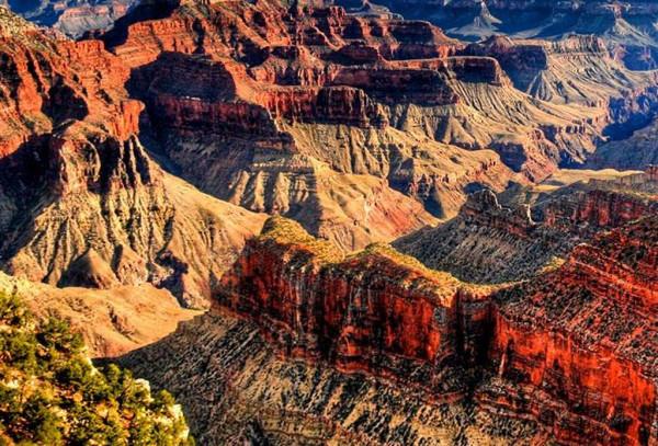 羅拉多大峽谷：一個舉世聞名的自然奇觀