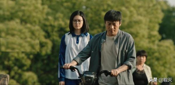 迷霧劇場第一部爆燃開播，第一天播出五集