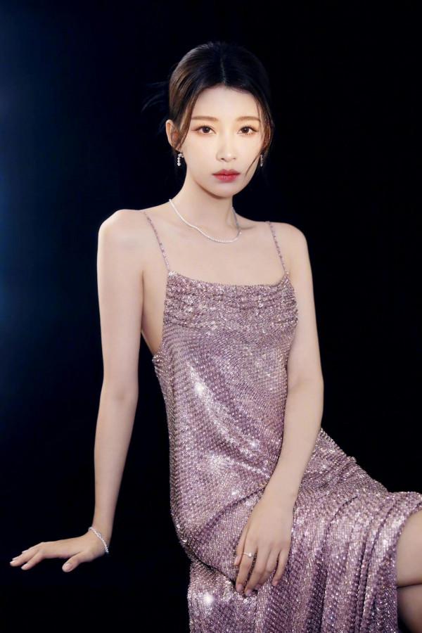 國劇盛典陣容尷尬！沒有大咖，劉濤董潔壓軸出場卻輸給年輕小花