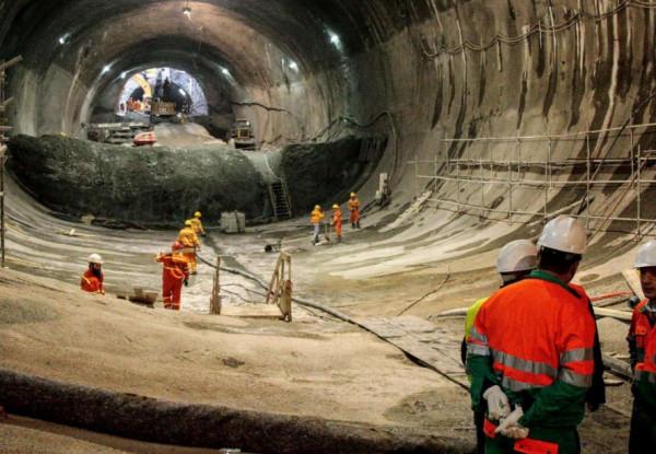 甘塔斯隧道有多難修？法國人搞不定，中國接手後僅用6年完成