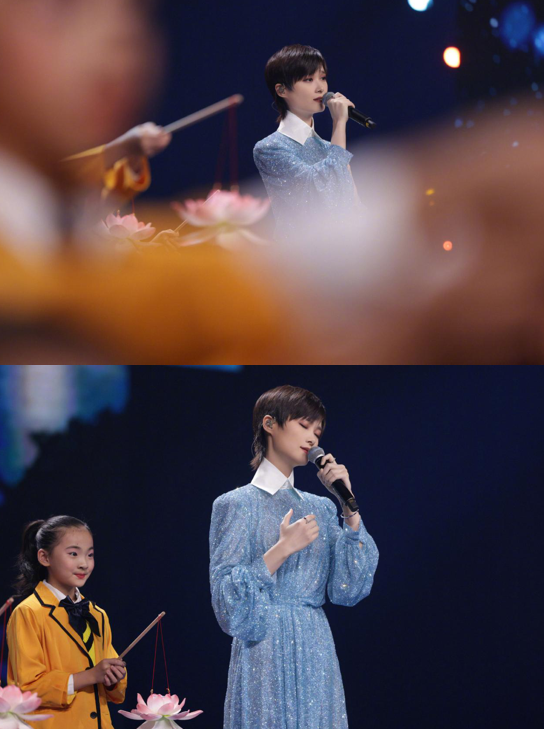 李宇春總算把自己往女人打扮了,短髮配上淺藍紗裙,美得不像話 李宇春總算把自己往女人打扮了,短髮配上淺藍紗裙,美得不像話