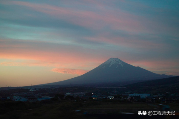 日本富士山會再次噴發嗎？安靜了300年，但異象頻出可能在憋大招