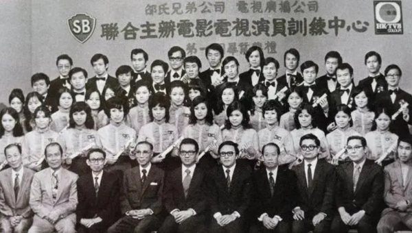 邵逸夫107歲逝世，僅2名女星有資格出席葬禮，4子女拒絕繼承遺產