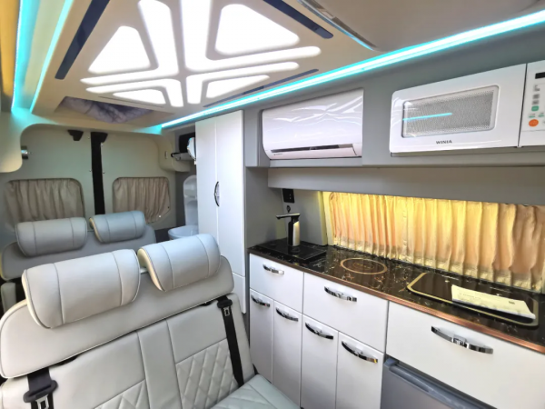 打工人也想玩房車？匠心房車斜升頂新全順：沒問題