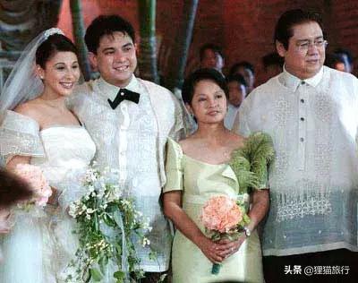 從格洛麗亞到阿羅約總統，她是克林頓的同班同學，是菲律賓鐵娘子