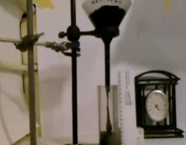 “熬死了”兩位教授，持續九十多年的瀝青滴落實驗，意義何在？