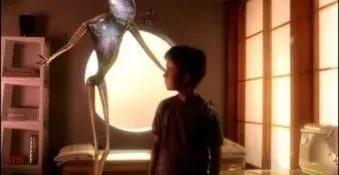 電影《人工智慧》：“你為什麼要離開我？很抱歉我不是真人。”