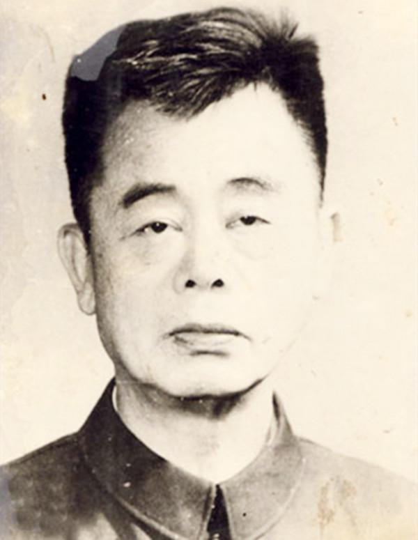 毛澤東有哪三件事閉口不談? 毛澤東有哪三件事閉口不談?