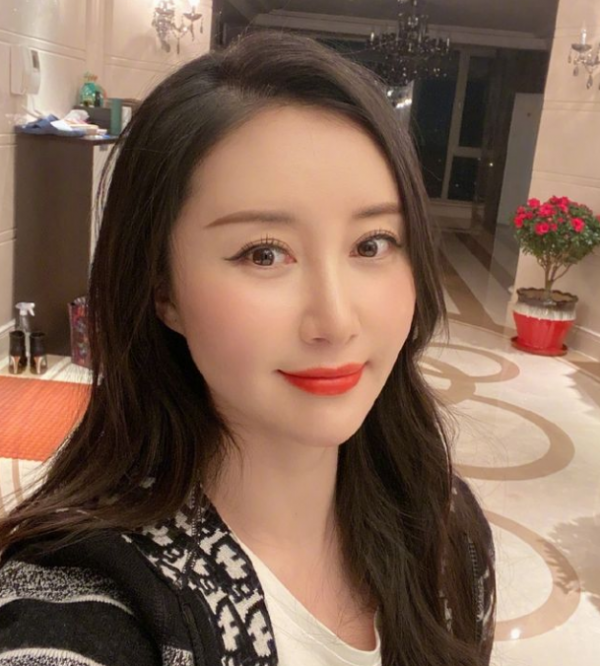 這7位童星五官等比例放大,有人一直好看,有人卻醜了 這7位童星五官等比例放大,有人一直好看,有人卻醜了