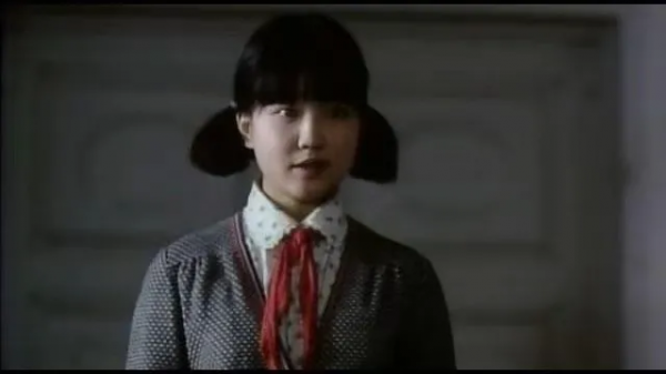 曾經紅極一時，如今只能演配角的女星們，誰最值得同情？