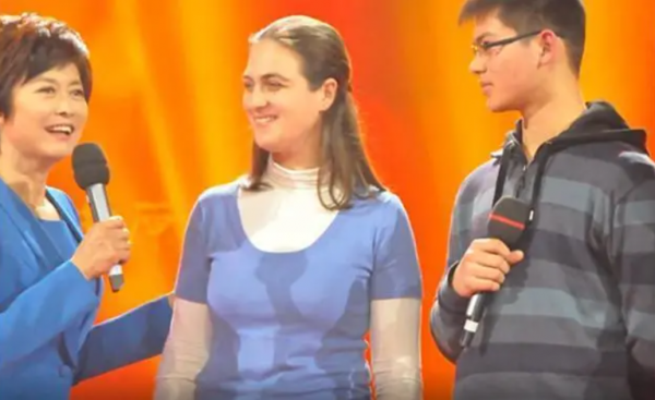 感動中原的烏克蘭媳婦:生下3子後丈夫早逝,留在中國撐起了全家 感動中原的烏克蘭媳婦:生下3子後丈夫早逝,留在中國撐起了全家