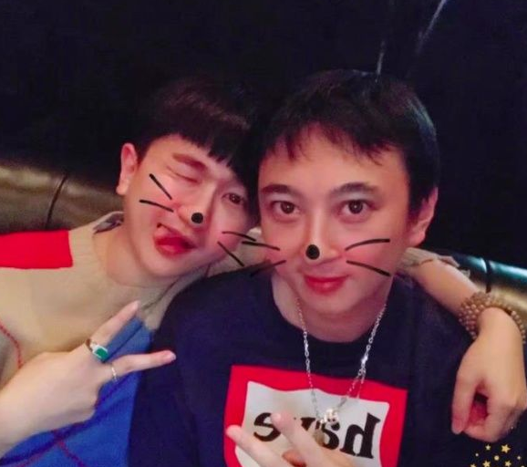 娛樂圈神奇現象探秘：閨蜜遍及半個娛樂圈，張大大為何這麼香？