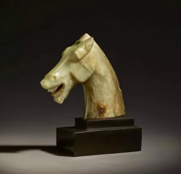 130萬的碗、200多萬的兔子、5700萬的恐龍，哪個才是最大的黑馬？