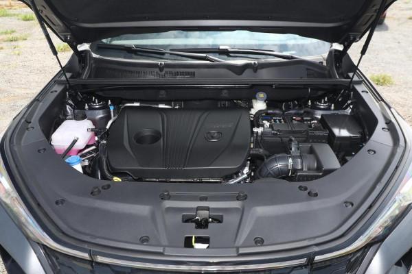 長安CS75 PLUS：5門5座SUV，配2.0T+8AT動力，內飾討喜，顏值出眾