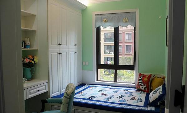 我只是在主臥做了這樣一個設計,沒想到多出5平米收納空間 我只是在主臥做了這樣一個設計,沒想到多出5平米收納空間