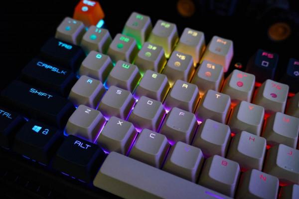 混搭也好玩！春節期間遊戲外設我選了這些