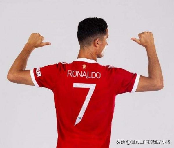 三訊息：巴薩國米互換有戲，曼聯搶25歲悍將，拜仁新核心半程最佳