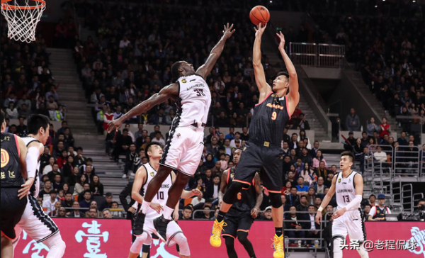 300萬美元，前遼寧外援CBA薪水曝光，可他還是放棄了遼寧