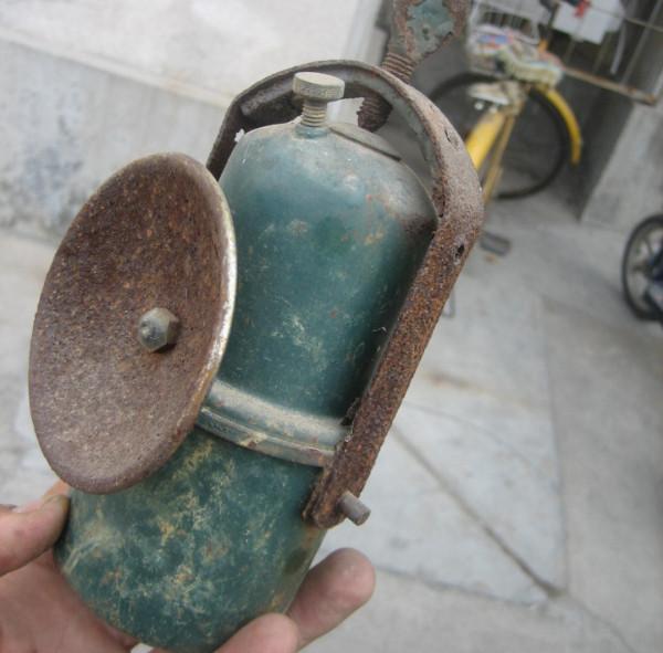 農村“3種燈”,“3種生活用具”你都見過嗎?見過的無疑是農村人 農村“3種燈”,“3種生活用具”你都見過嗎?見過的無疑是農村人