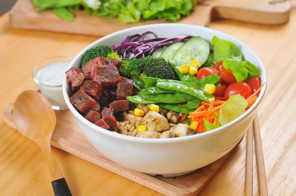 這些菜配米飯，營養低還易長胖，很多人卻天天吃！換種吃法更健康