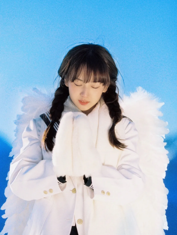 楊超越是“整”了嗎?怎麼突然美成王祖賢了? 楊超越是“整”了嗎?怎麼突然美成王祖賢了?