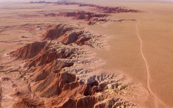 北京-烏蘭哈達火山