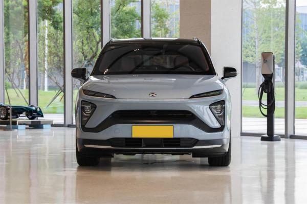 家用、運動兩不誤，續航610km，零百加速4.7秒，解析蔚來ES6