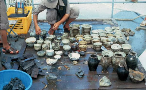 韓國出水的中國元代古沉船,滿載驚天財富,韓國新安沉船打撈紀實 韓國出水的中國元代古沉船,滿載驚天財富,韓國新安沉船打撈紀實