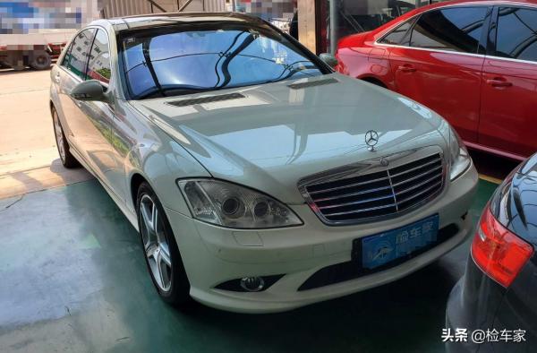 150萬落地的豪車開了12年殘值還剩多少？這輛賓士S級太可惜了