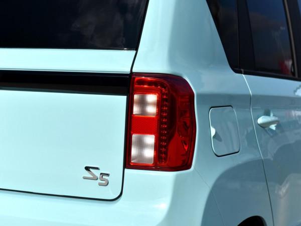 星空平臺/五門四座，詳細圖解北汽製造S5