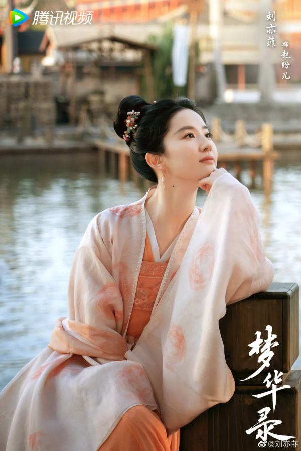 10年前舊照曝光，劉詩詩的古裝就沒輸過