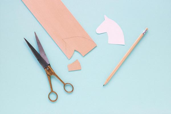 幼兒園小手工┃小馬做的糖果包！做個禮物送出去絕不跌份