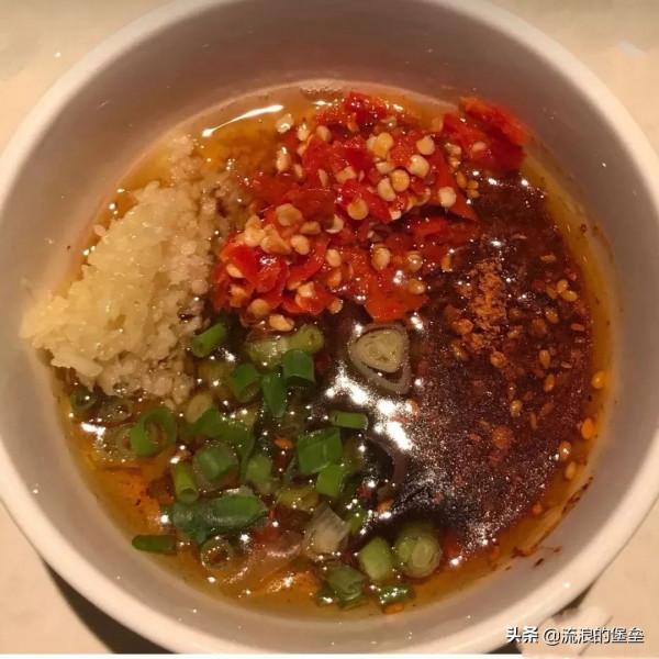 減肥也不能“阻礙”吃火鍋!6大低卡火鍋蘸料走起,適量吃到飽 減肥也不能“阻礙”吃火鍋!6大低卡火鍋蘸料走起,適量吃到飽