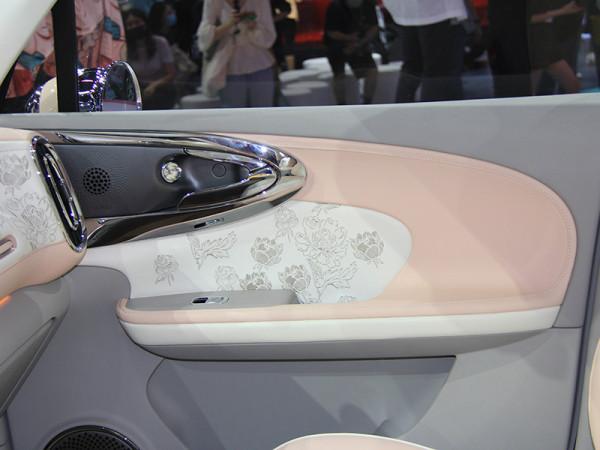 將復古進行到底，尤拉芭蕾貓最快於3月上市