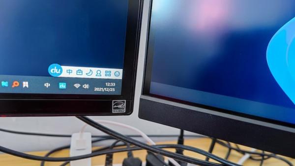 技嘉AORUS AD27QD戰術顯示器開箱評測!配件選硬體廠商的準沒錯 技嘉AORUS AD27QD戰術顯示器開箱評測!配件選硬體廠商的準沒錯