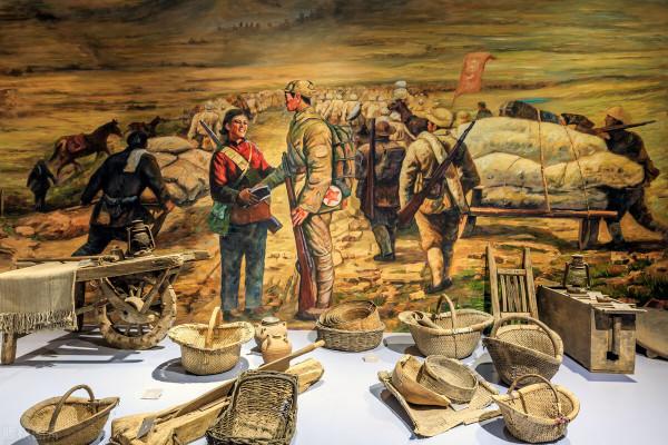 梁懷玉許諾:誰第一個參軍,就嫁給誰,美麗村姑嫁給賣油條的小販 梁懷玉許諾:誰第一個參軍,就嫁給誰,美麗村姑嫁給賣油條的小販