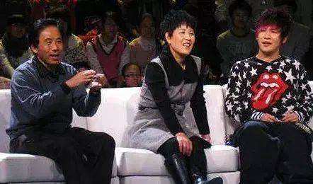 人間清醒大張偉：堅持和隊友對半分賬，拒絕黃小蕾，只寵胖媳婦兒