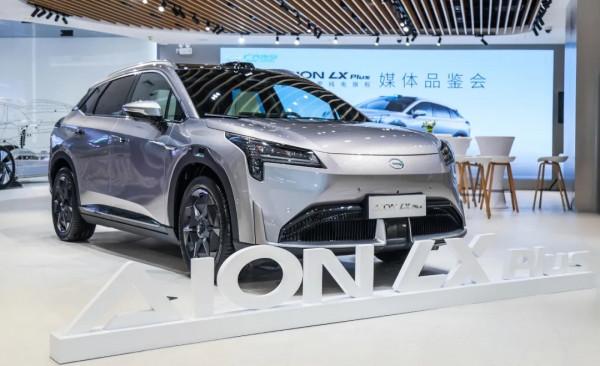 長續航、高效能全都有！這屆海口新能源車展到位了