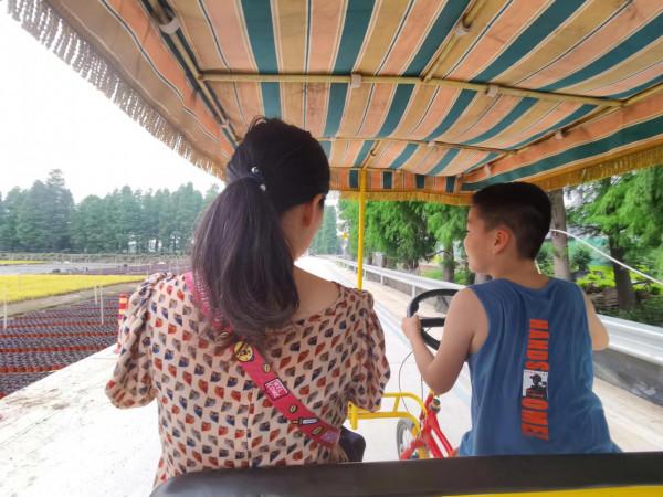 坐落佛山裡水鎮的一個小島,賢魯島 坐落佛山裡水鎮的一個小島,賢魯島