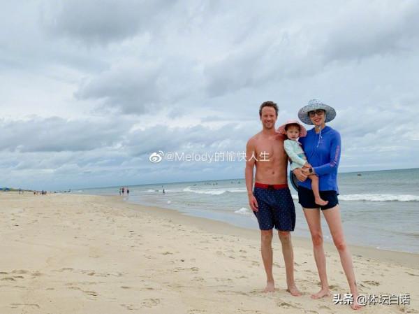 單日139萬！前女排國手一家定居美國，出門遊玩不戴口罩惹擔心