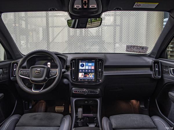 除了續航其他都很不錯的精緻SUV 沃爾沃XC40純電版配置解析