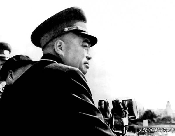 斯大林出於對毛澤東的高度信任，為抗美援朝提供了4個重要保障