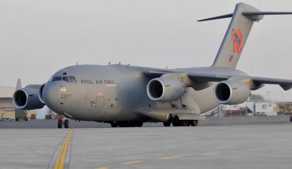 C-17“環球霸王”III運輸機圖集（200圖）