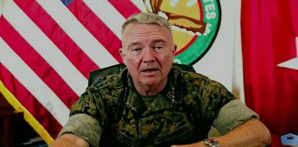 美軍空襲炸死10名平民，他負不起全部責任