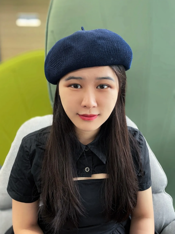 跟著宋祖兒買帽子後，頭都小了一圈……