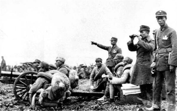 南昌起義時，他拉著5000人叛變，後成抗日名將，建國後當了副主席