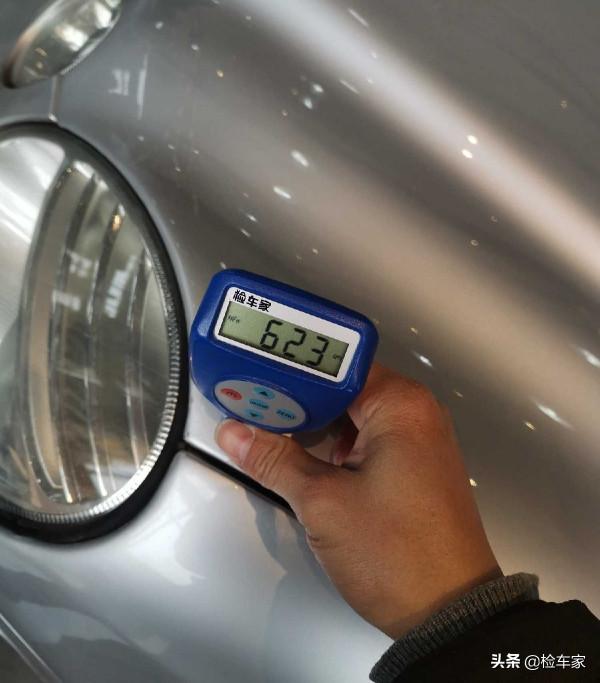 5萬買臺賓士E級,外表光鮮亮麗內飾破敗不堪,網友:就怕養不起 5萬買臺賓士E級,外表光鮮亮麗內飾破敗不堪,網友:就怕養不起