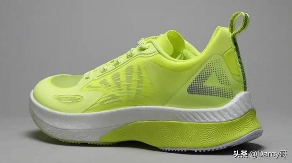 為啥全球認可的國產跑鞋沒人知道,說句大實話,不會炒作做網紅 為啥全球認可的國產跑鞋沒人知道,說句大實話,不會炒作做網紅